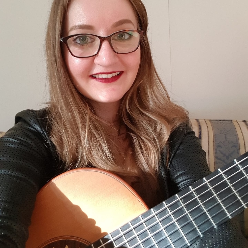 Meet your Posher, Julia